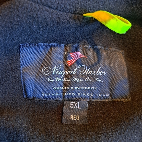 High-Visibility Reflective Jacket - Picture 7 of 12